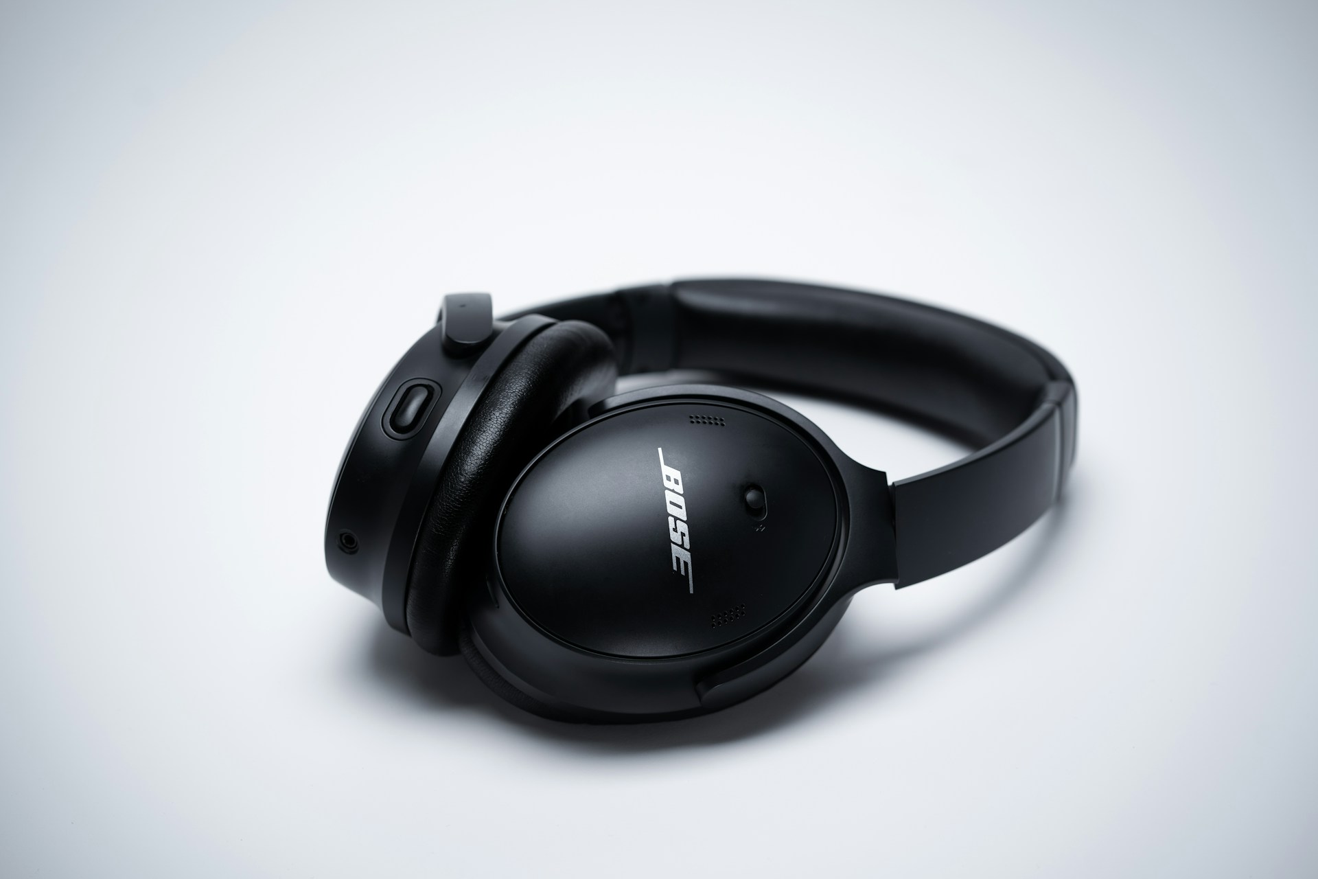 Bose QuietComfort Ultra Wireless Noise Cancelling Headphones